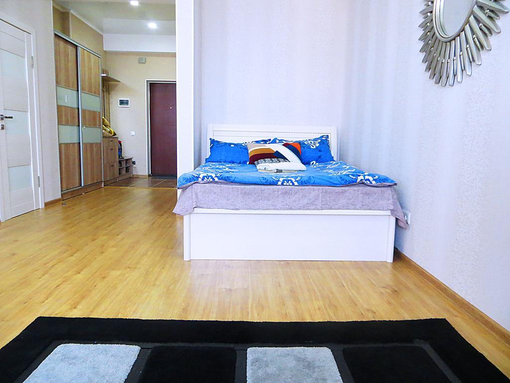 Bishkek Flatlux Apartments Екстериор снимка